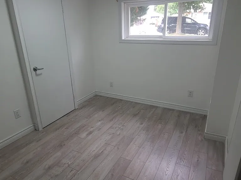 24 Chilton Dr — Photo 13