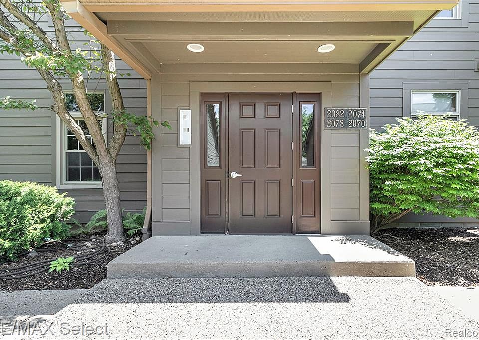 1st image of 2078 Bent Trail Ct