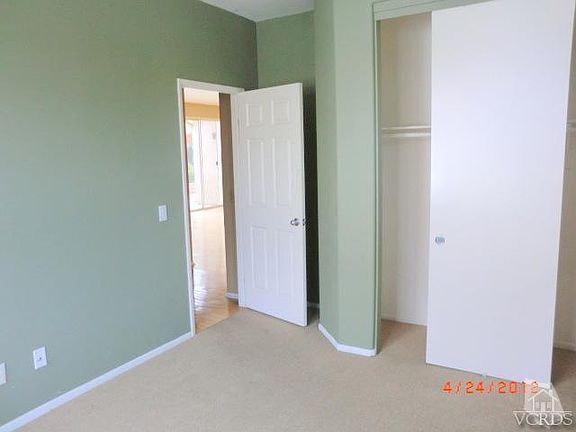 5th image of 225 W Shoshone St