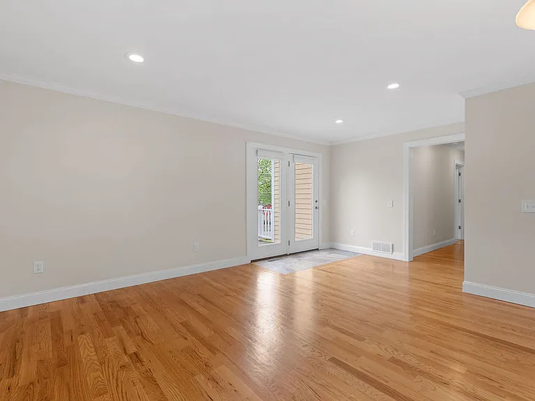 4331 Jordan Rd — Photo 7