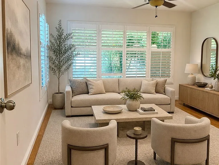 6517 White Oak Ave — Photo 3