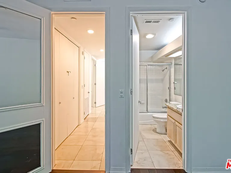 1875 S Beverly Glen Blvd #101 — Photo 28