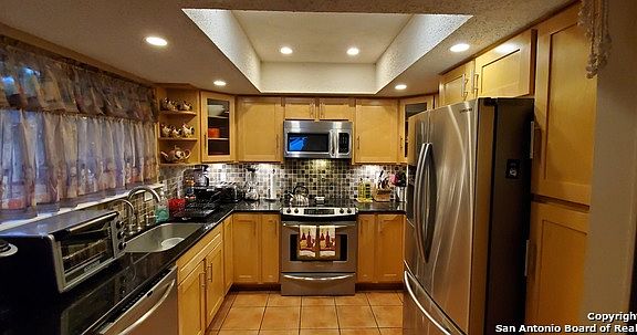 5th image of 8718 Star Creek Dr