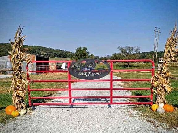 5th image of 2073 Old Fredericktown Rd