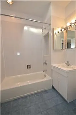 Rented by Buchbinder & Warren | media 4