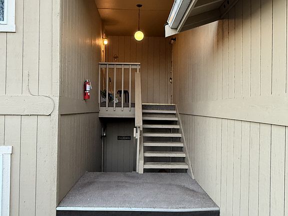 2nd image of 9625 6th Pl NE APT 4