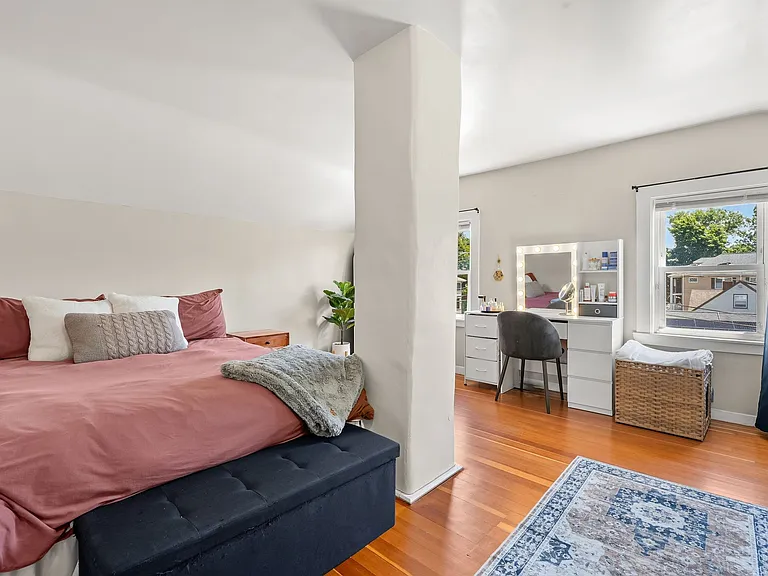 589 Willard St #2 — Photo 25