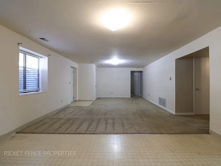 533 14th Ave #4 — Photo 3