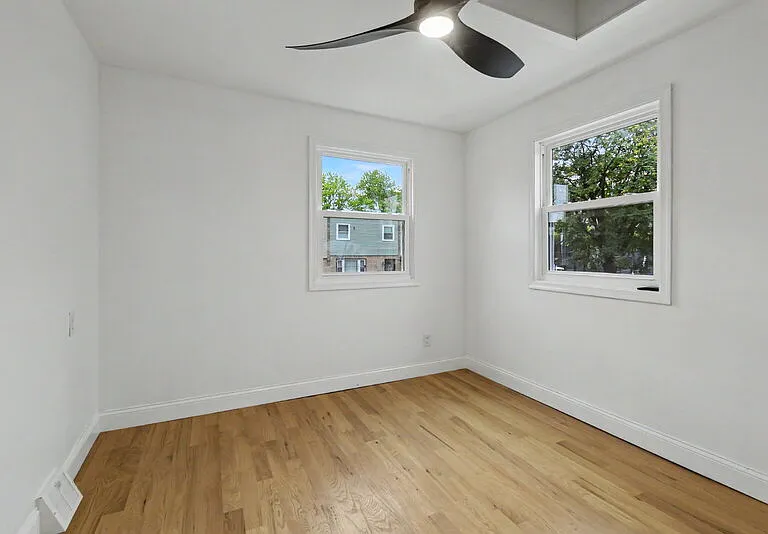 2106 N Camac St — Photo 16