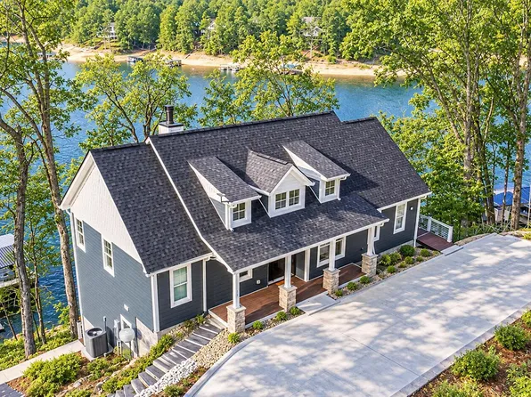 1765 Cove Pointe Rd, La Follette, TN 37766