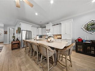 1184 Jeffries Rd UNIT 512, Osage Beach, MO 65065