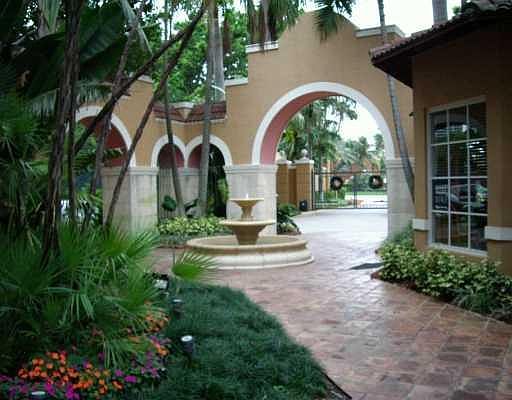 5th image of 19600 E Country Club Dr