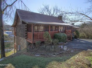 1528 Rainbow Ridge Rd, Sevierville, TN 37862