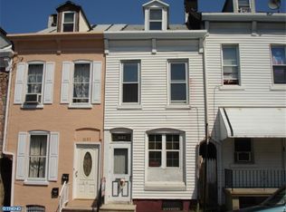 1123 Green St, Reading, PA 19604