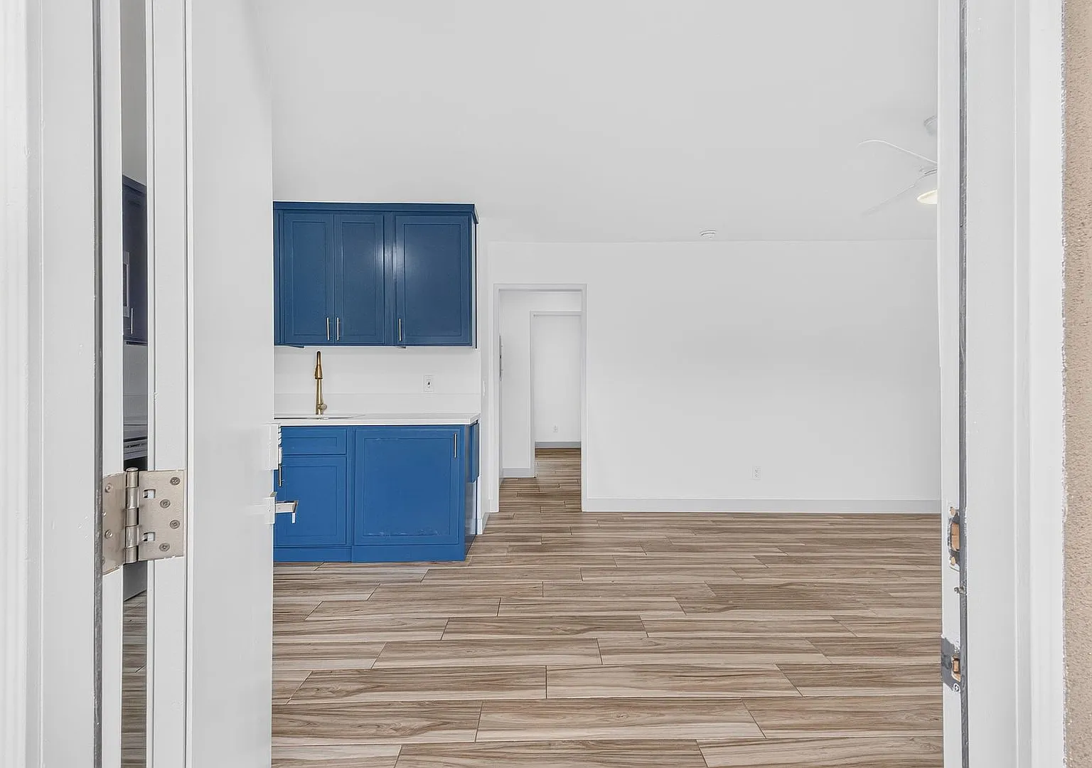 1332 Walnut Ave — Photo 1