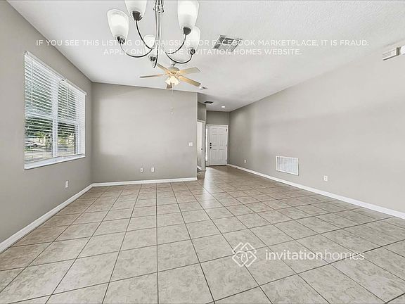4th image of 1456 Delano Trent St