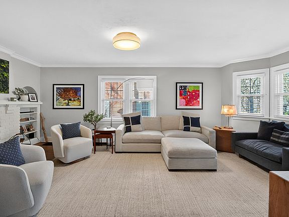 4th image of 6012 N Waterbury Rd