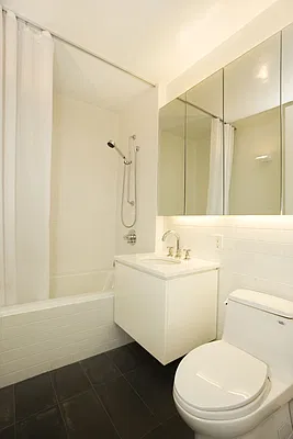 Rented by Platinum Forbes Global Properties | media 28