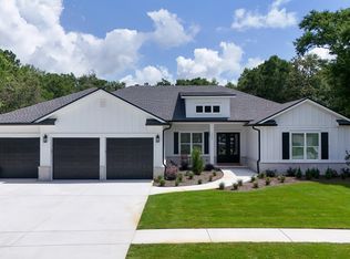 177 Harmony Way, Freeport, FL 32439