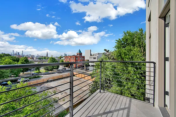 Sold by One Home Line Realty | media 9