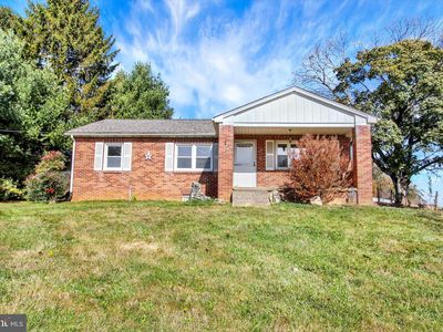 6674 Steltz Rd, Glen Rock, PA, 17327
