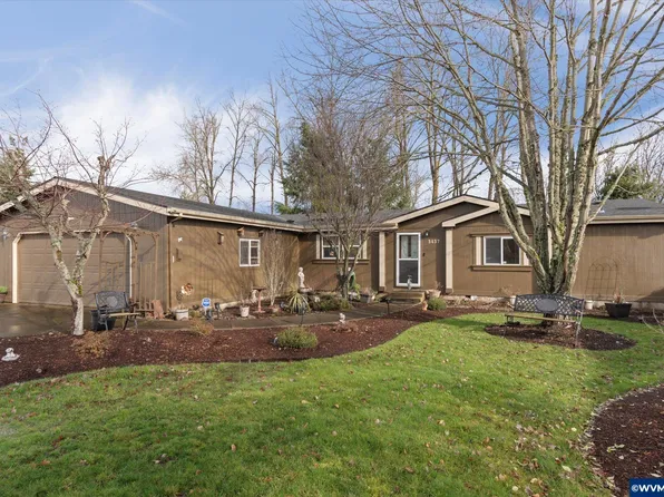3437 Lake Vanessa Cir NW, Salem, OR 97304