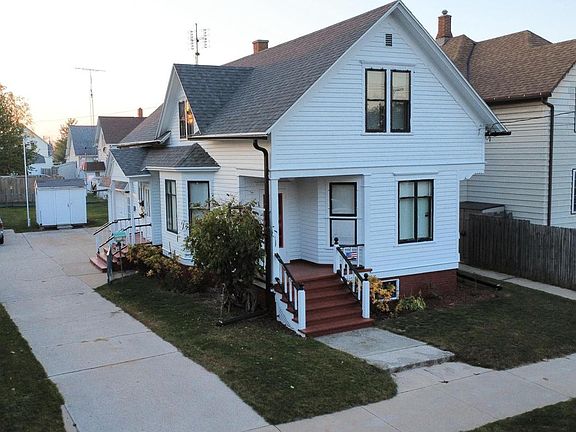 2nd image of 2218 Jefferson STREET