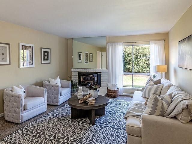 1st image of 6083 Montalvo Dr