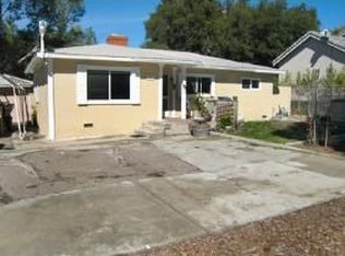 377 Conejo School Rd, Thousand Oaks, CA 91362