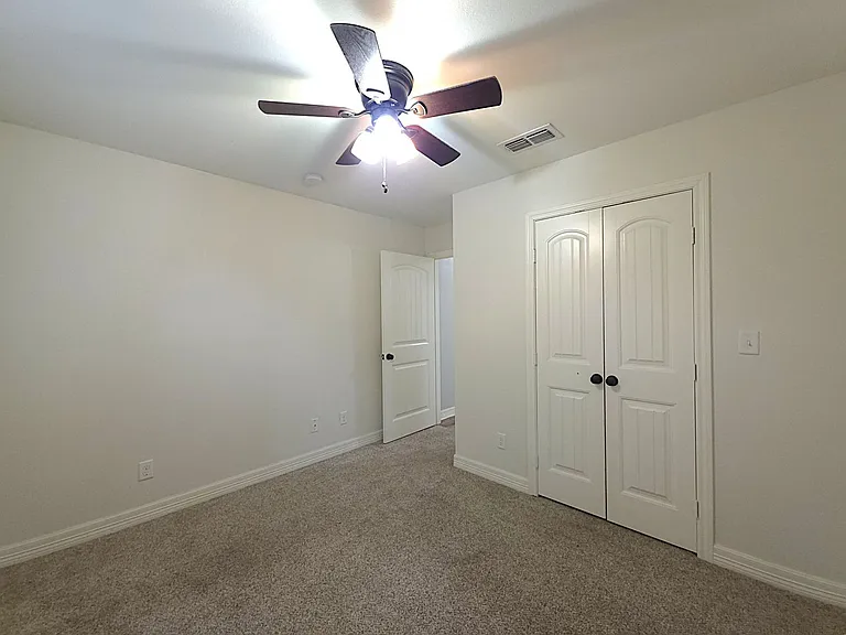 1424 Dogwood St — Photo 12