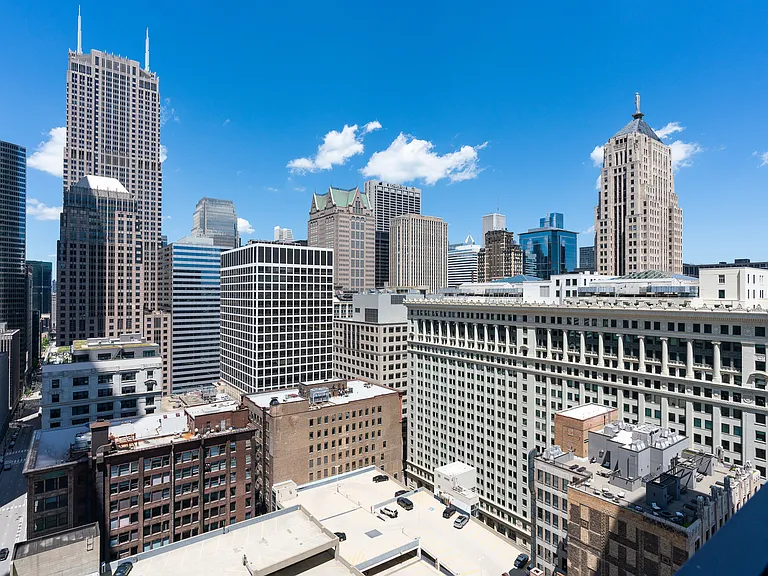 235 W Van Buren St #2915 — Photo 18