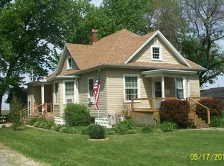 125 S Woodworth Rd, Milford, IL 60953