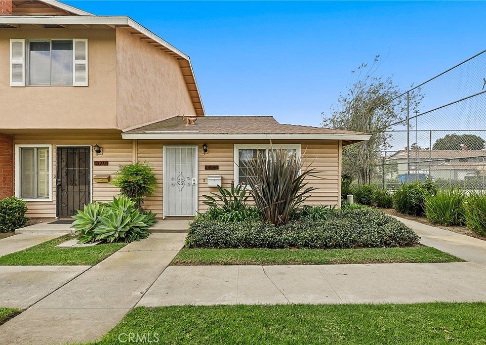 1st image of 15940 Silvertip Ct