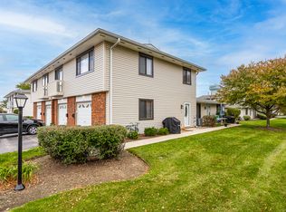 120 Brewster Ct APT D, Bloomingdale, IL 60108