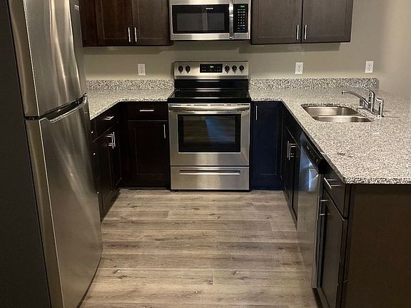 2nd image of 1042 Stearns Ave E #201