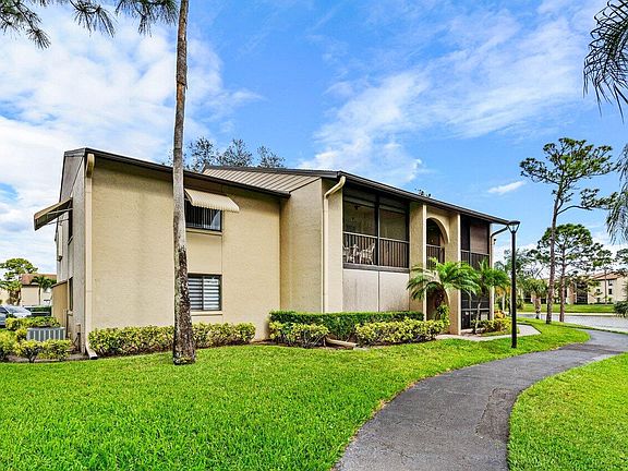 3rd image of 534 Shady Pine Way #C1