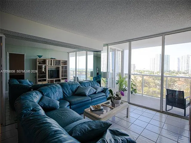 3701 N Country Club Dr #902 — Photo 15