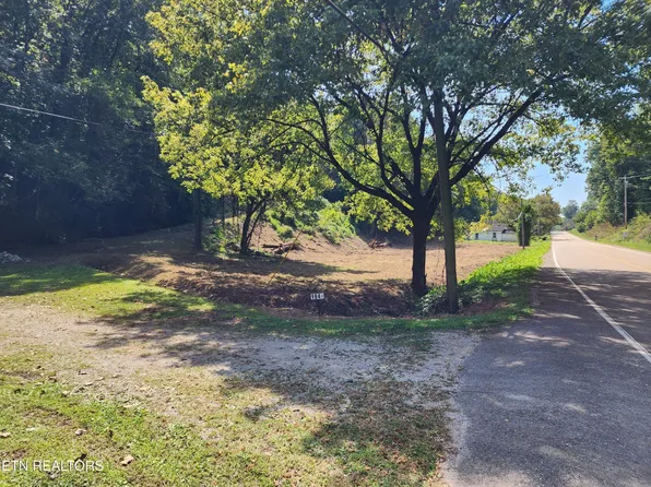 1843 Ruritan Rd, Harriman, TN 37748