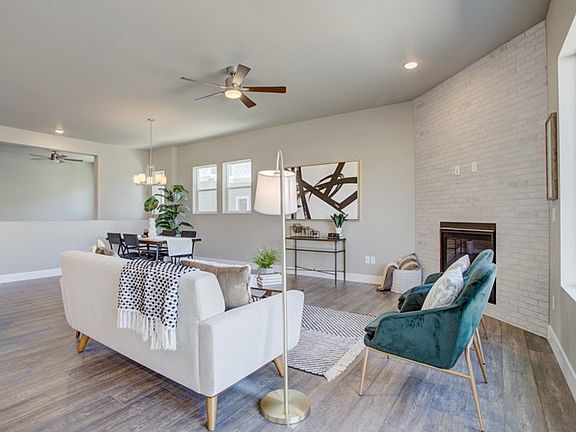 The Marrion - Family Room