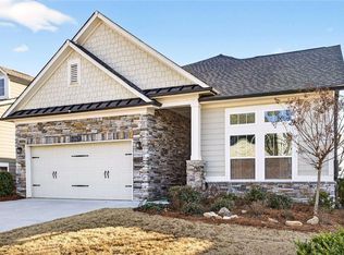 6869 River Rock Dr, Flowery Branch, GA 30542