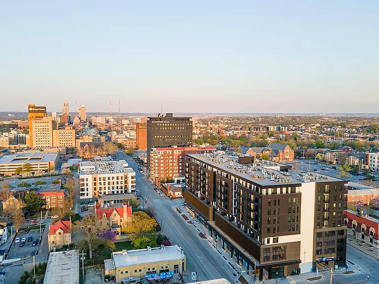 212 S 37th St — Photo 24