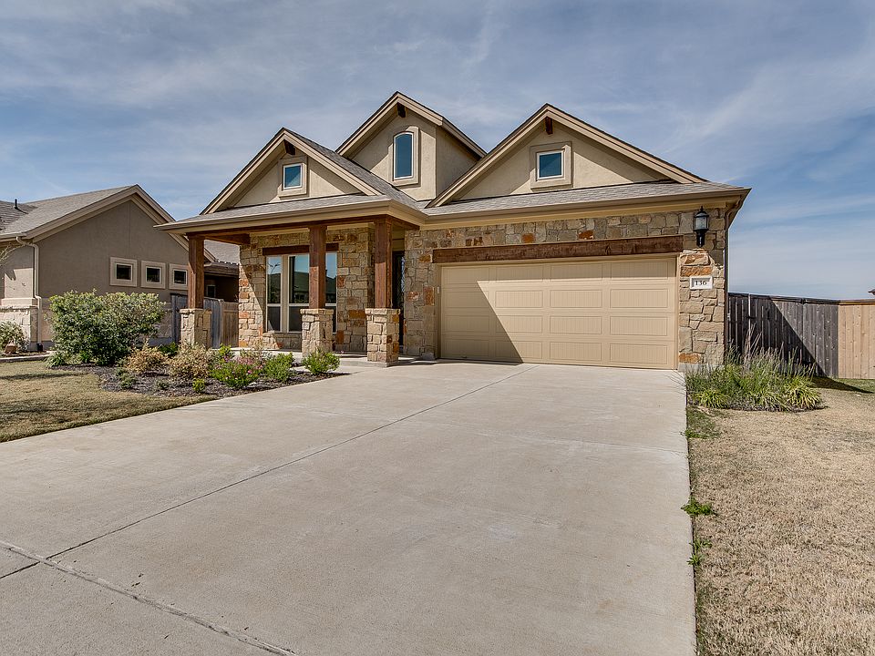 Welcome to 136 Cherokee Rose