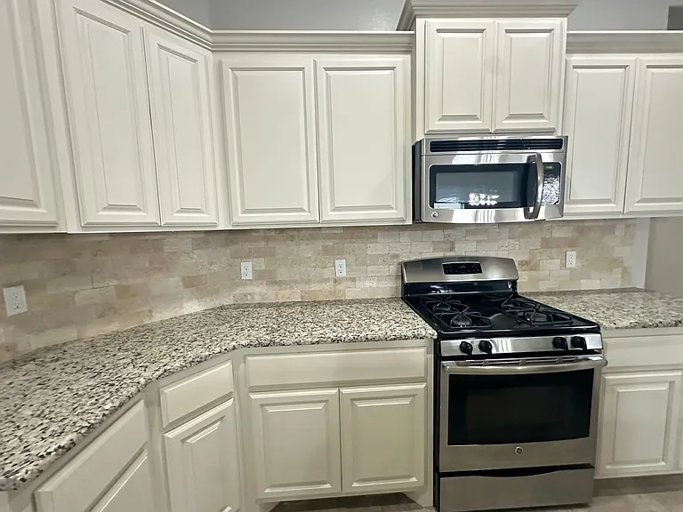 8017 NW 160th Ter — Photo 11