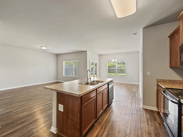 30000 Abbeywood Ln — Photo 15