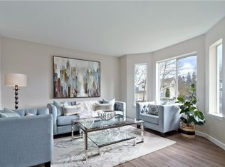 4010 NE 7th Ct, Renton, WA 98056