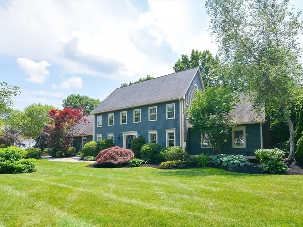 3 Sword St, Shrewsbury, MA 01545