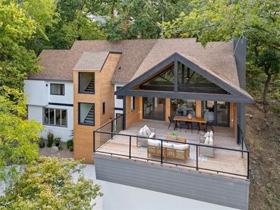 4715 Black Swan Dr, Shawnee, KS, 66216