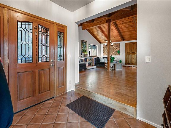 4th image of 11817 Warbler Way