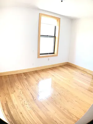 Rented by Sterling Realty Solution Inc | media 15