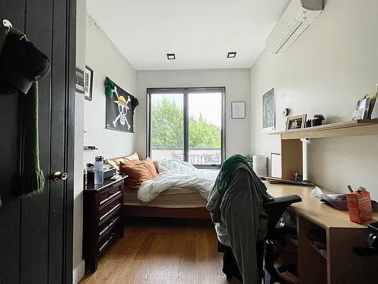 Rented by ERNY LLC | media 55